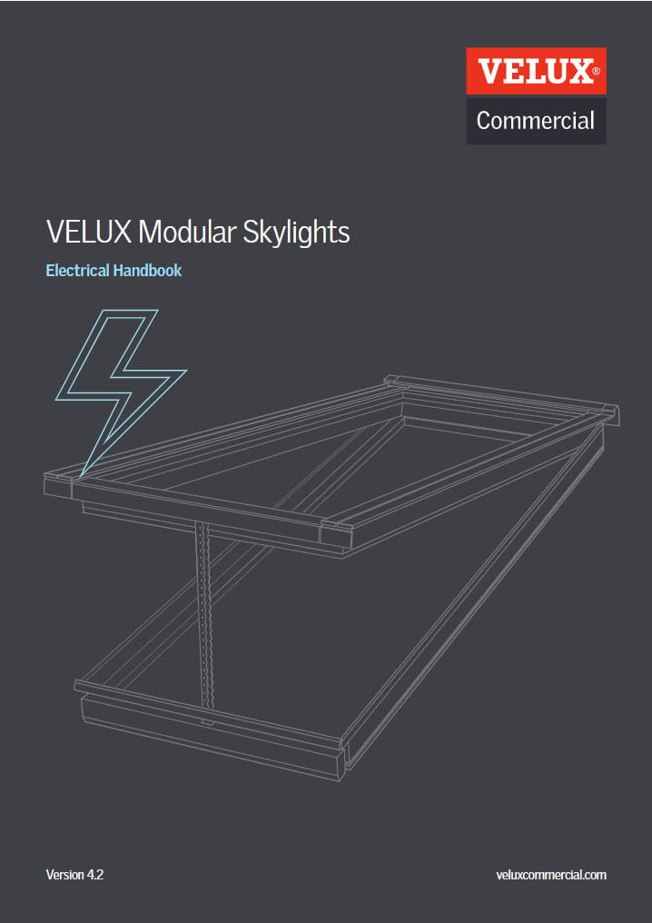 Umschlag des Handbuchs für elektrische VELUX Modular Skylights mit einem Diagramm des Oberlichts.